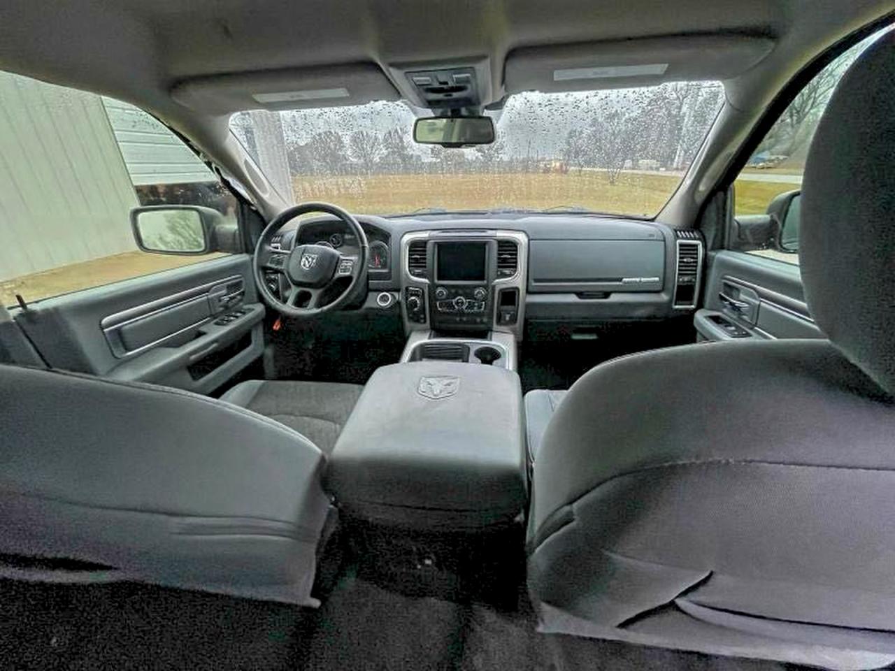 Ram 1500 Slt Image 9