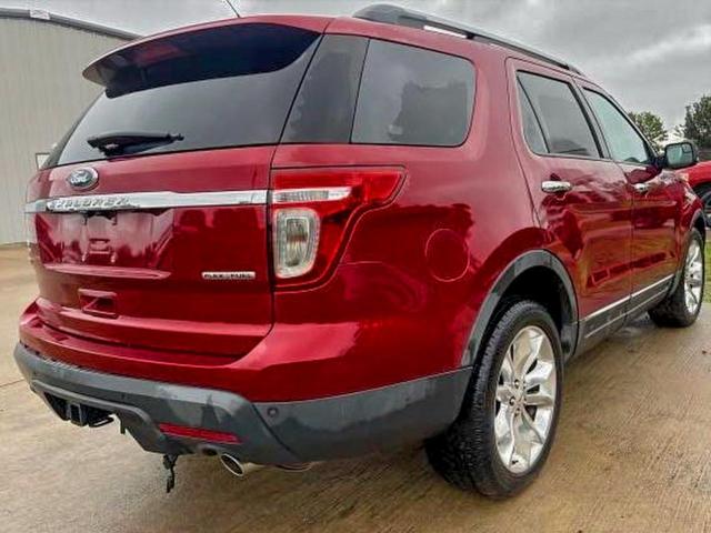 Ford Explorer Xlt Image 6