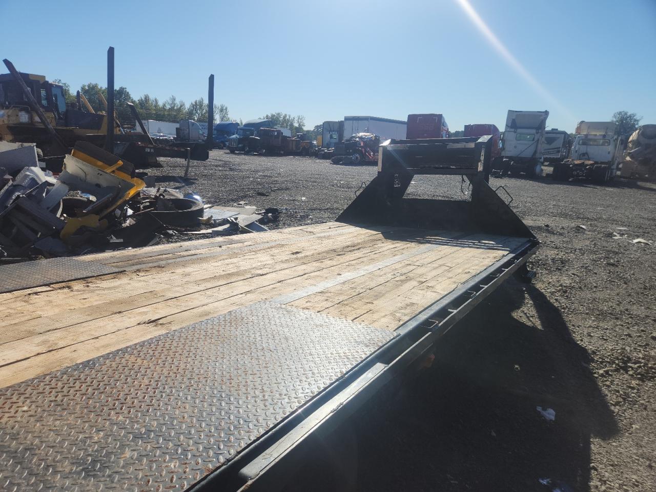 Norstar Trailer Image 2