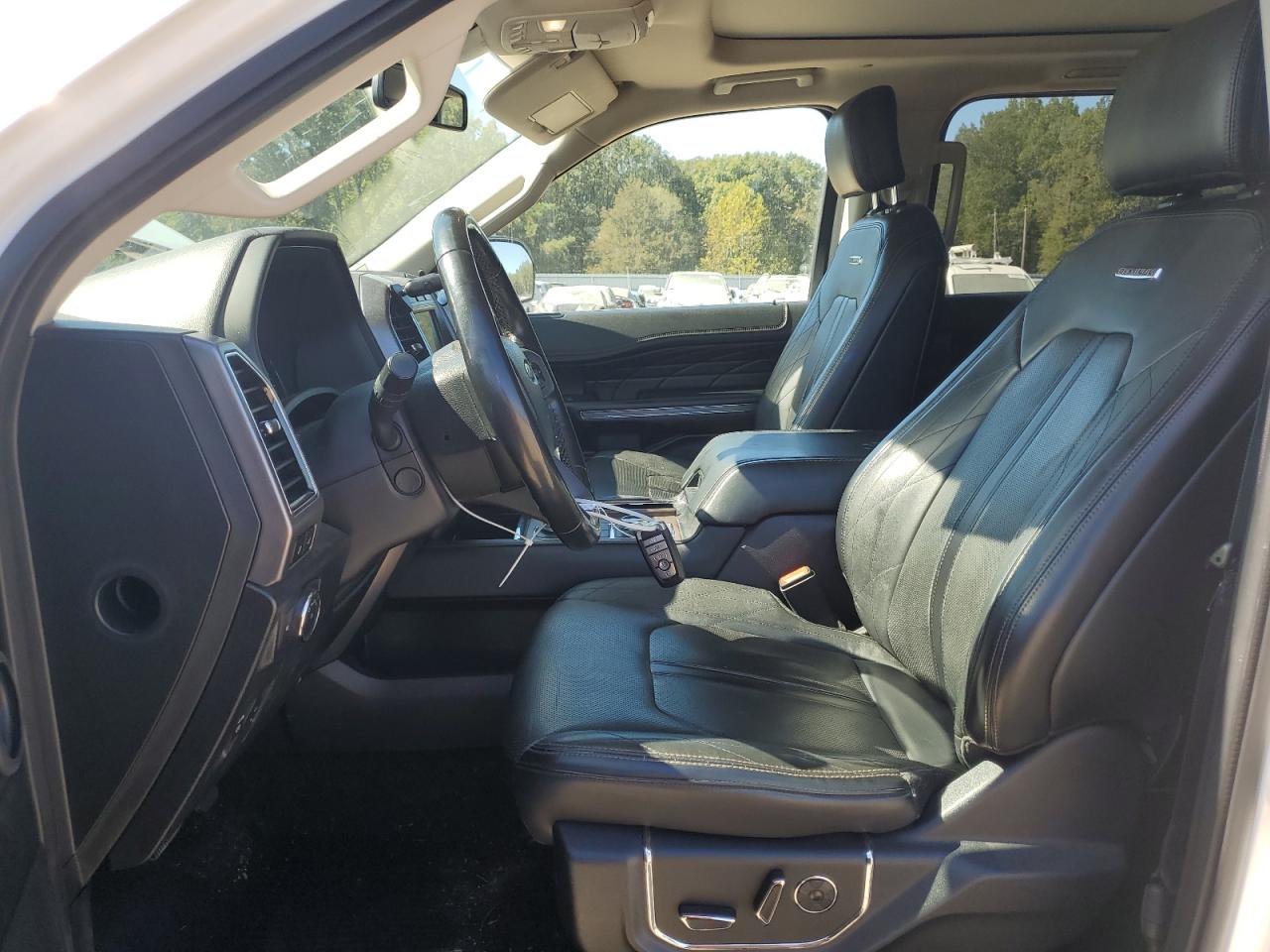 Ford Expedition Max Platinum Image 8