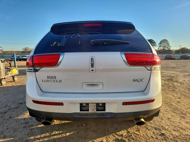 Lincoln MKX Image 10