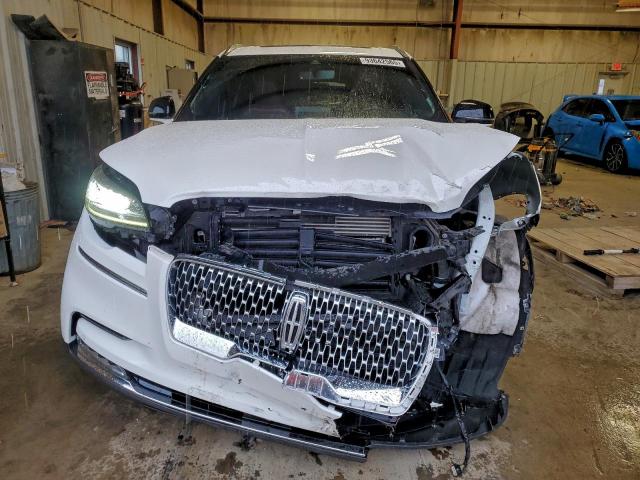 Lincoln Aviator Reserve Image 2