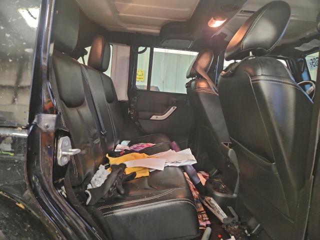 Jeep Wrangler Sahara Image 6