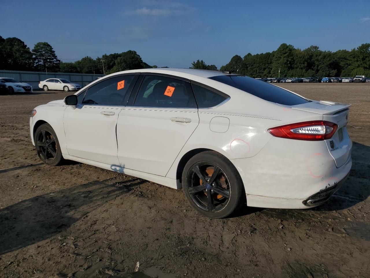 Ford Fusion Se Image 6