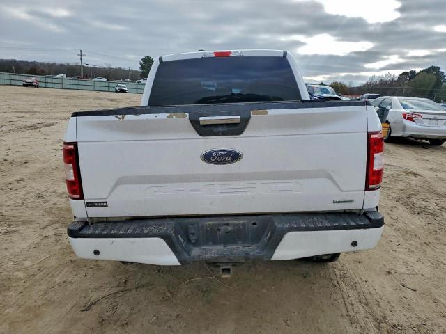 Ford F-150 Supercrew Image 12