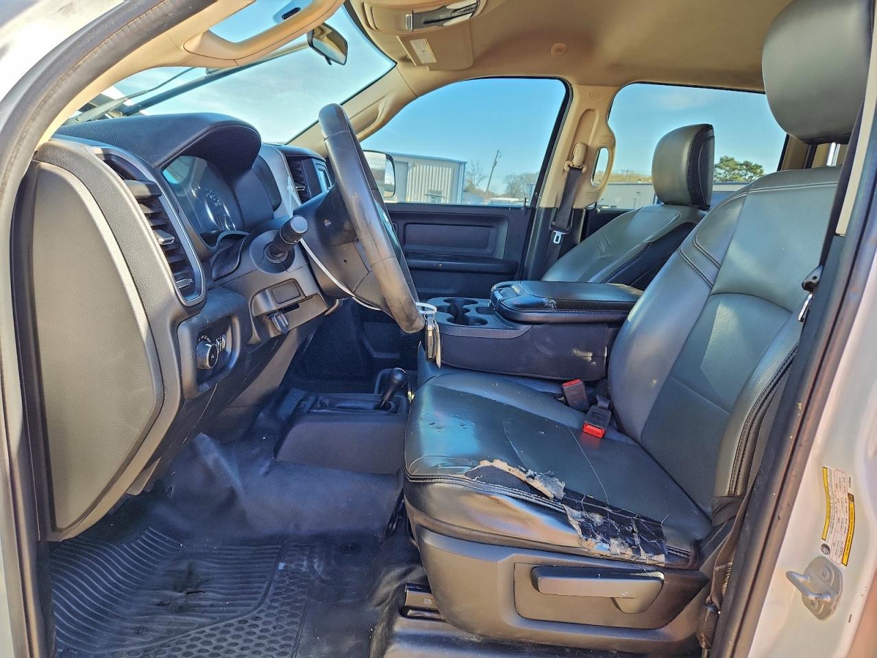 Ram 2500 Tradesman Image 8