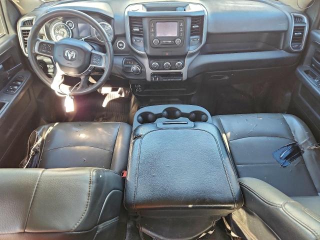 Ram 2500 Tradesman Image 3