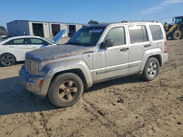  Salvage Jeep Liberty
