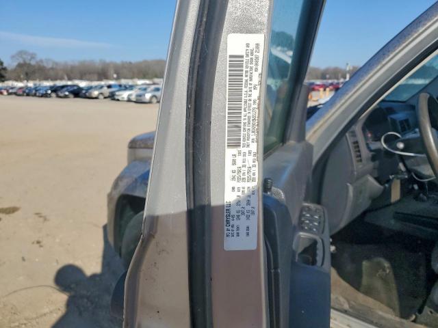 Jeep Liberty Sport Image 13