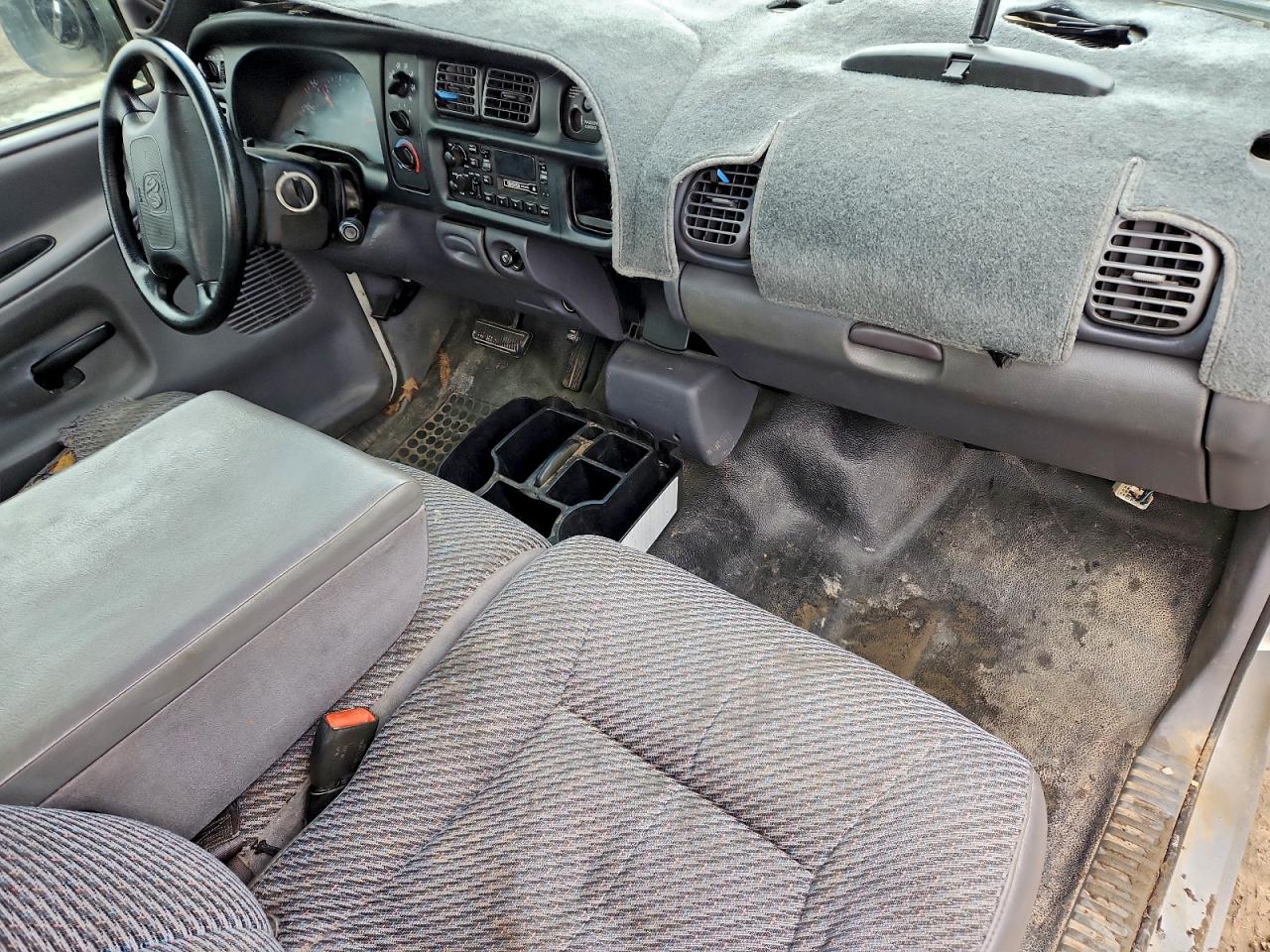 Dodge Ram 1500 Image 10