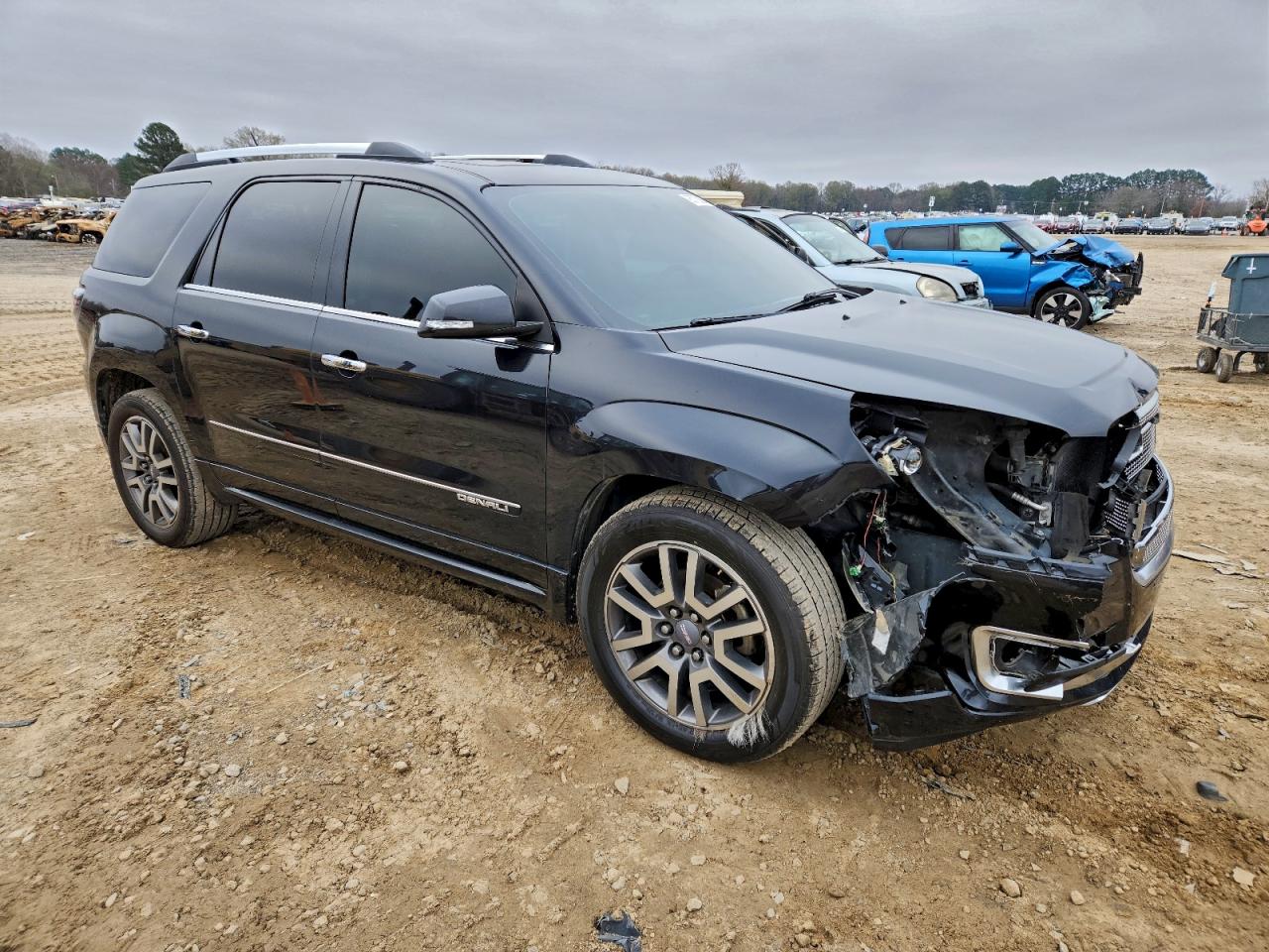 GMC Acadia Denali Image 10
