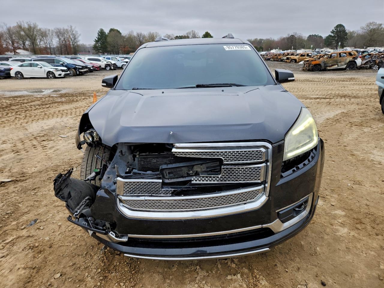GMC Acadia Denali Image 8