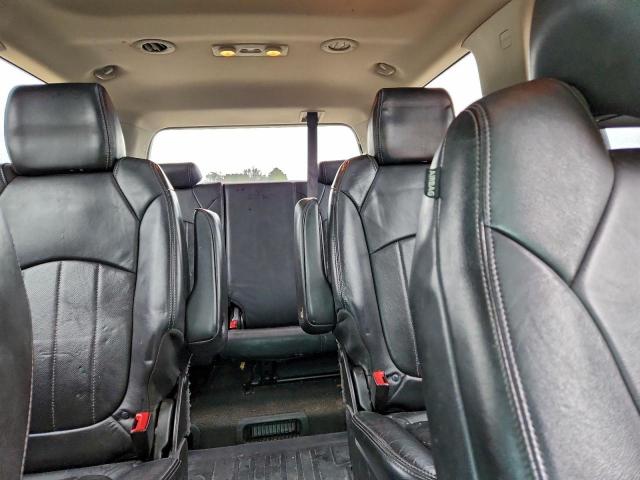 GMC Acadia Denali Image 3