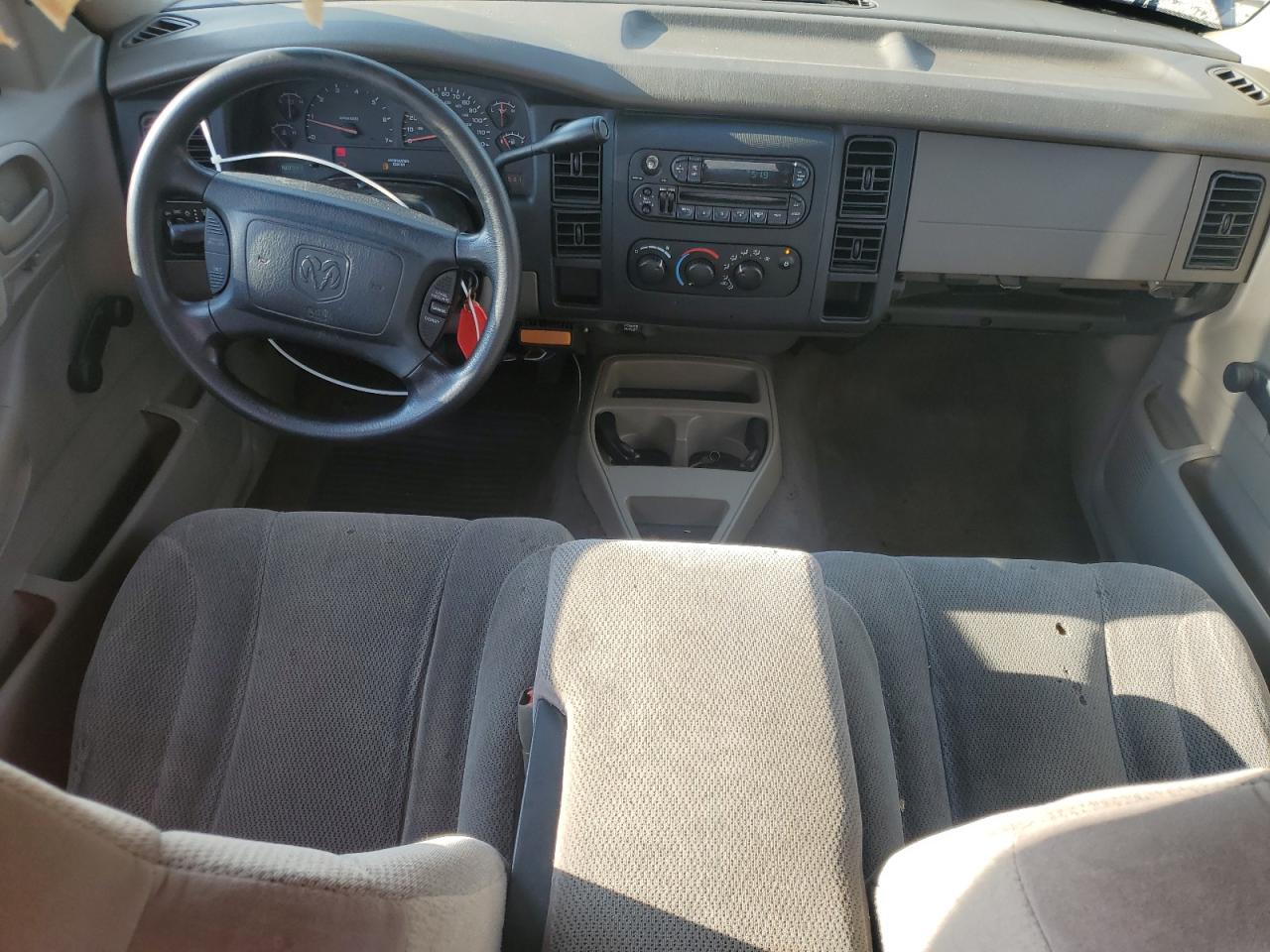 Dodge Dakota Quad Sport Image 12