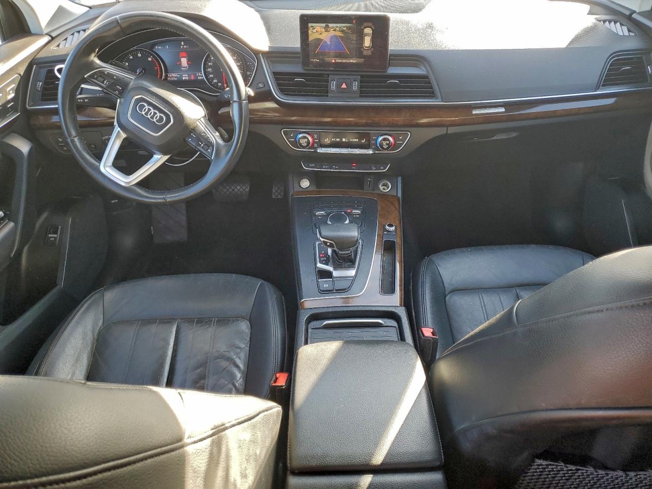 Audi Q5 Premium Image 5